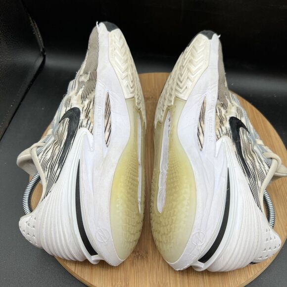Nike Men’s Size 11.5 Air Zoom GT Cut 2 TB Basketball Shoe White Black FJ8915-100 main image 12